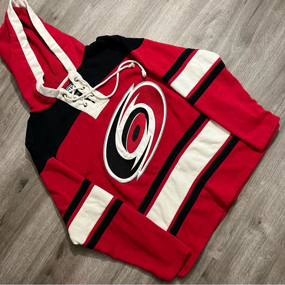 Vintage NHL Carolina Hurricanes Hoodie Size Small